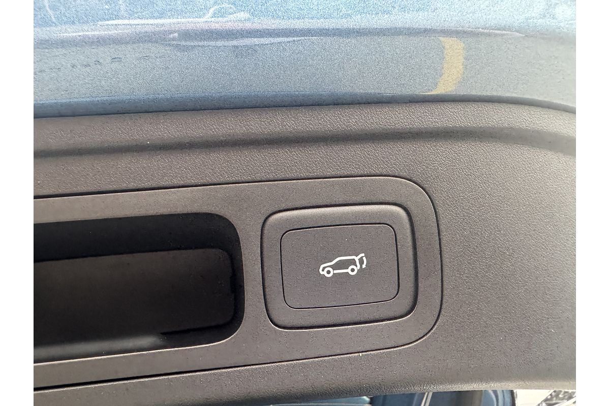 2025 MG MGS5 EV Essence 49 ZS3EM