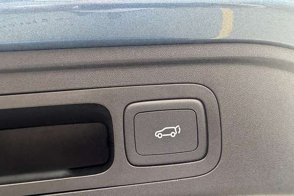 2025 MG MGS5 EV Essence 49 ZS3EM