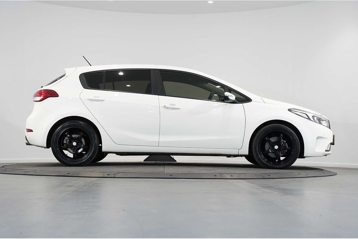 2017 Kia Cerato S YD