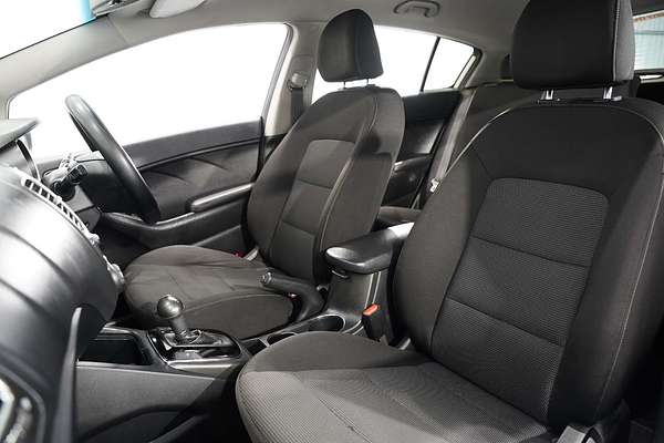 2017 Kia Cerato S YD