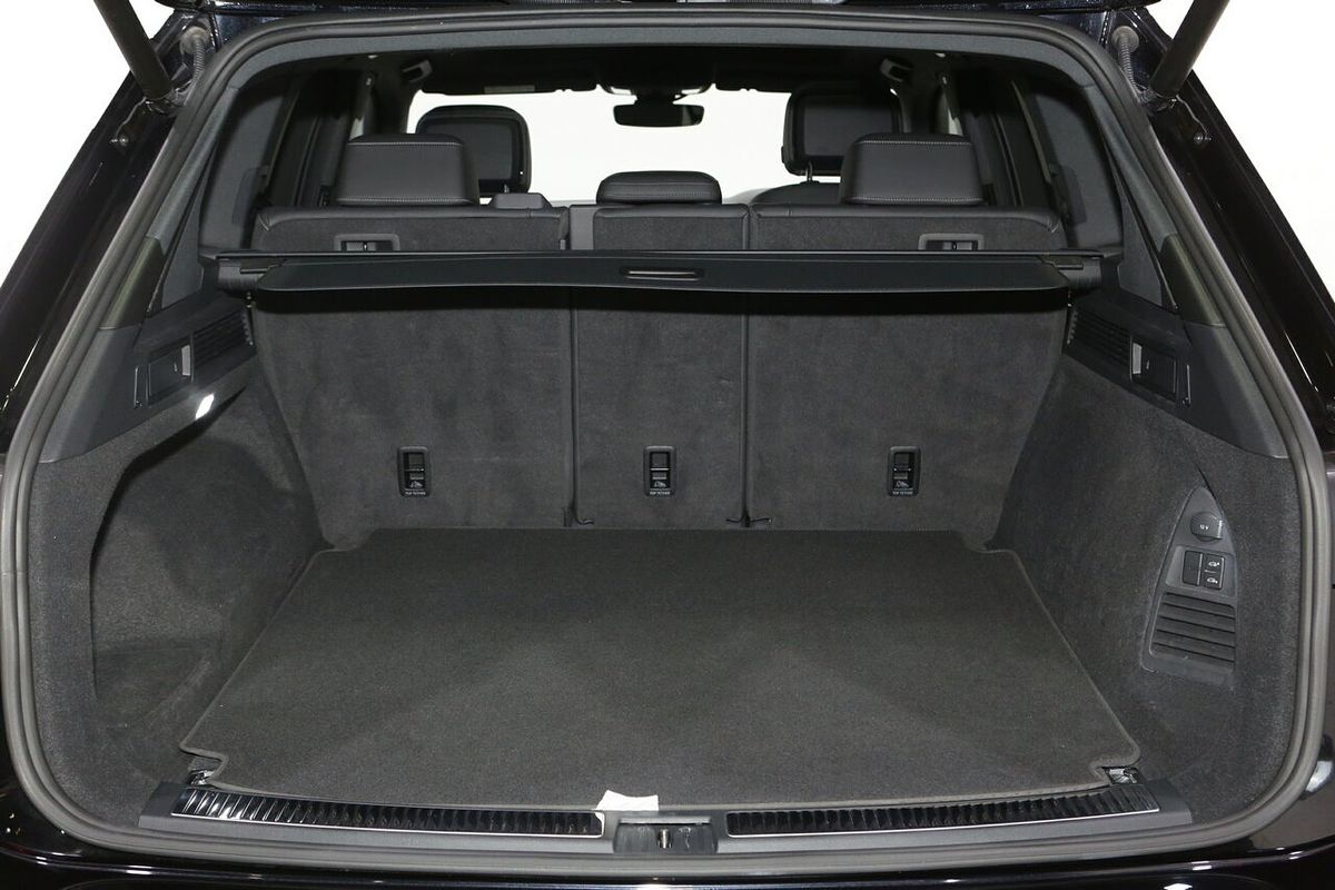 2020 Volkswagen Touareg 190TDI Premium CR