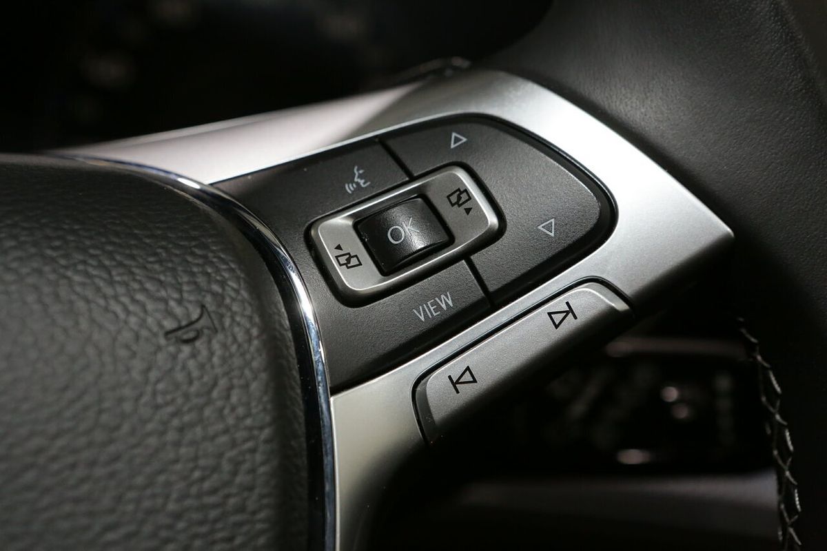 2020 Volkswagen Touareg 190TDI Premium CR