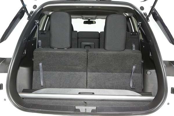 2024 Mitsubishi Outlander LS ZM