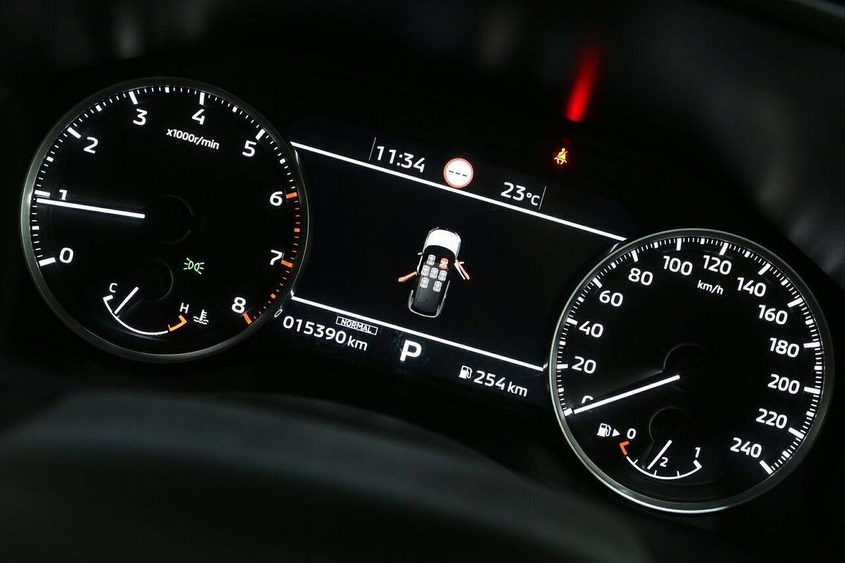 2024 Mitsubishi Outlander LS ZM