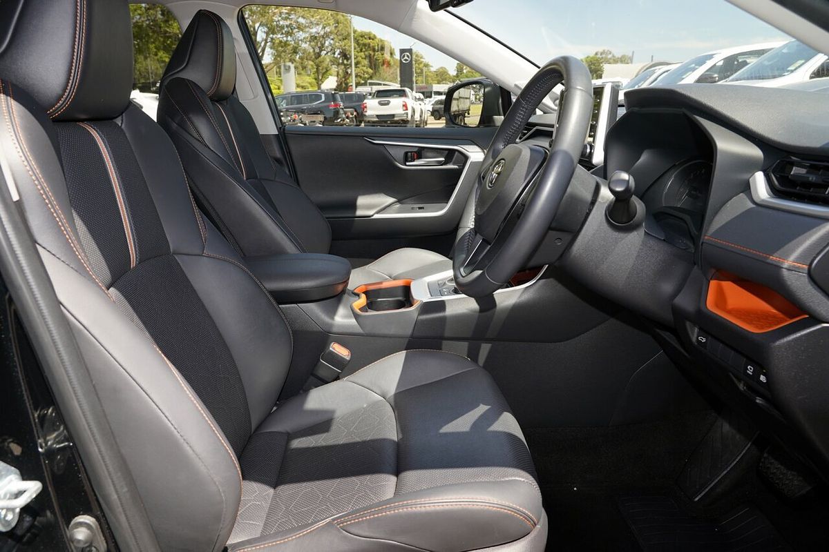 2021 Toyota RAV4 Edge AXAA54R