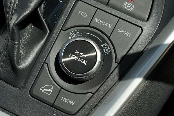 2021 Toyota RAV4 Edge AXAA54R