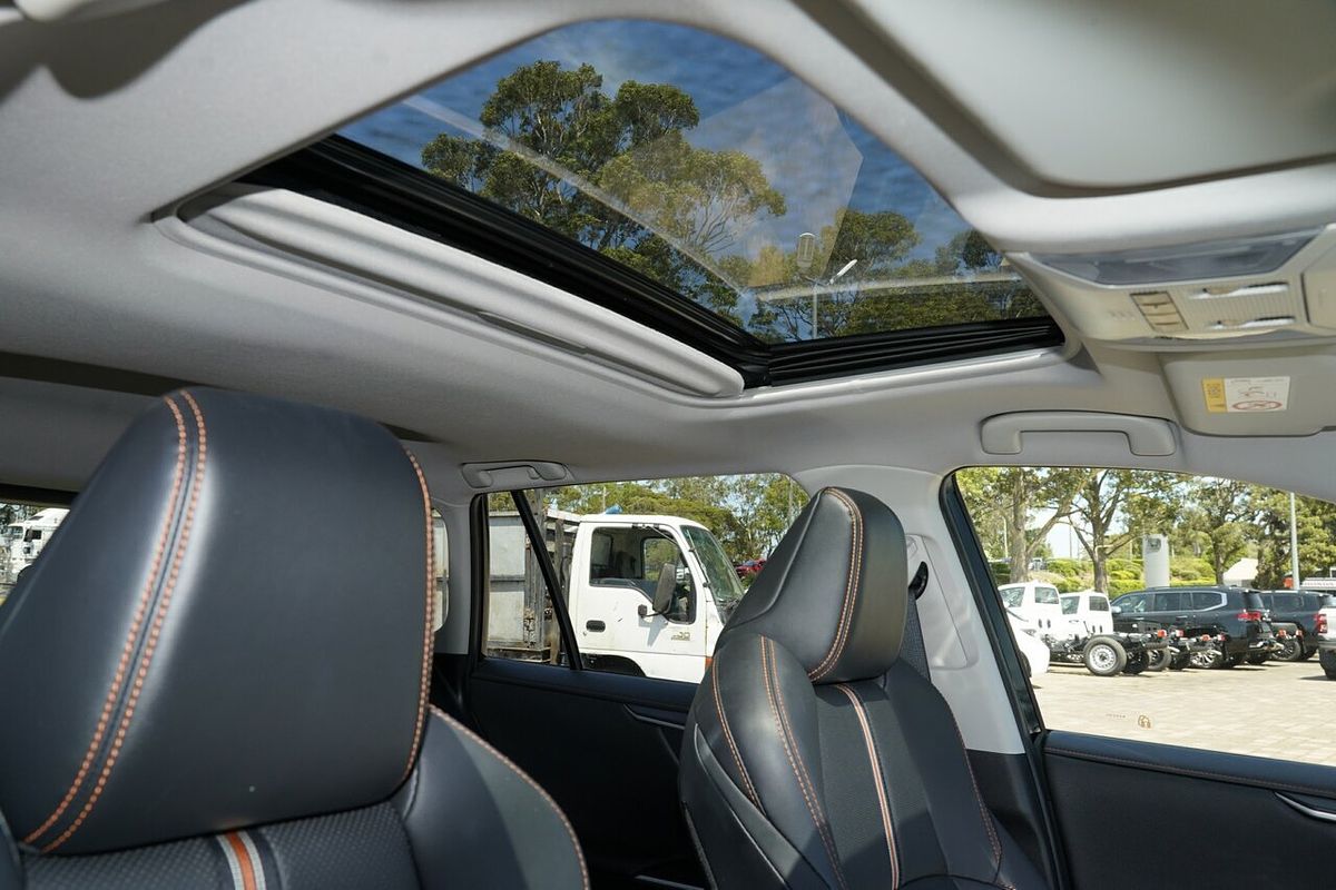 2021 Toyota RAV4 Edge AXAA54R