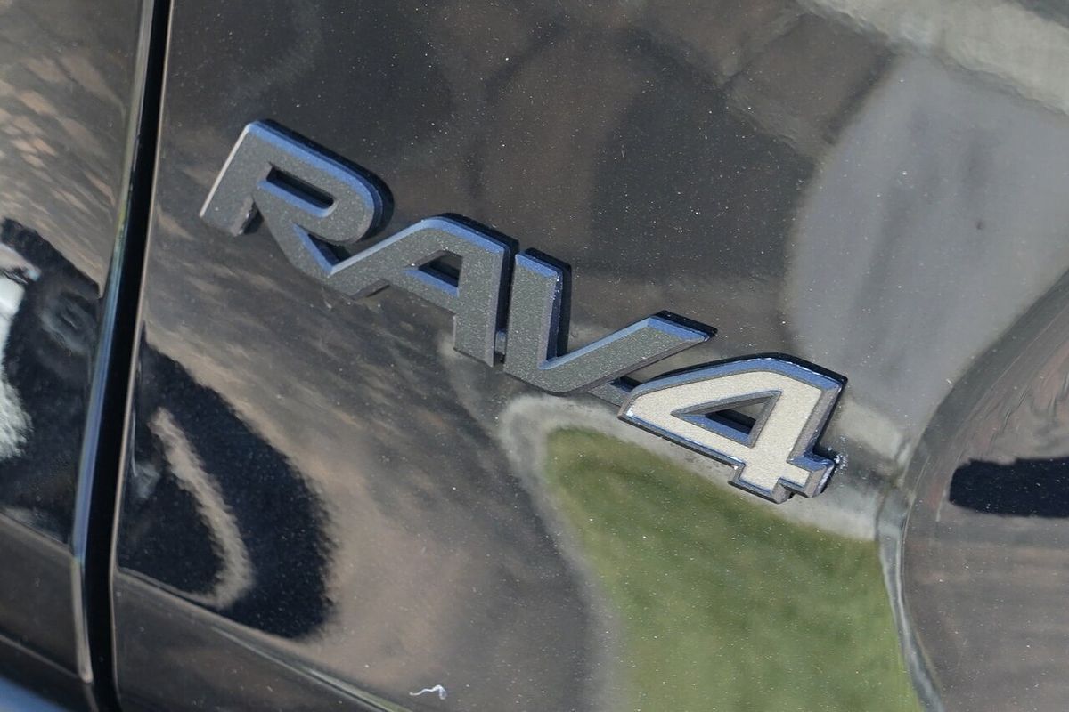 2021 Toyota RAV4 Edge AXAA54R