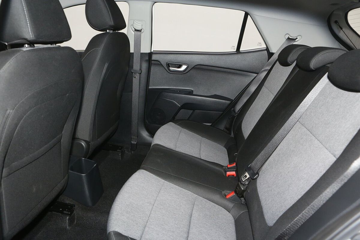 2024 Kia Stonic S YB
