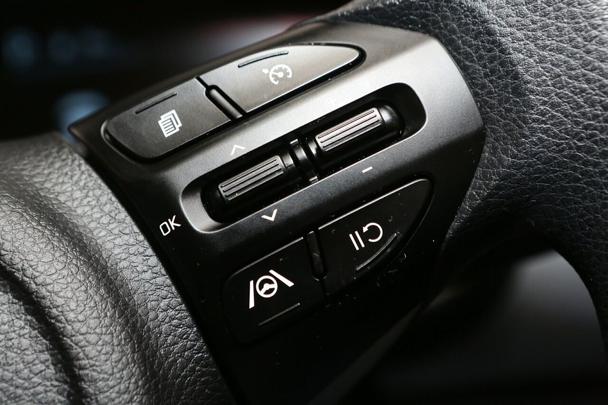 2024 Kia Stonic S YB