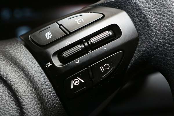 2024 Kia Stonic S YB