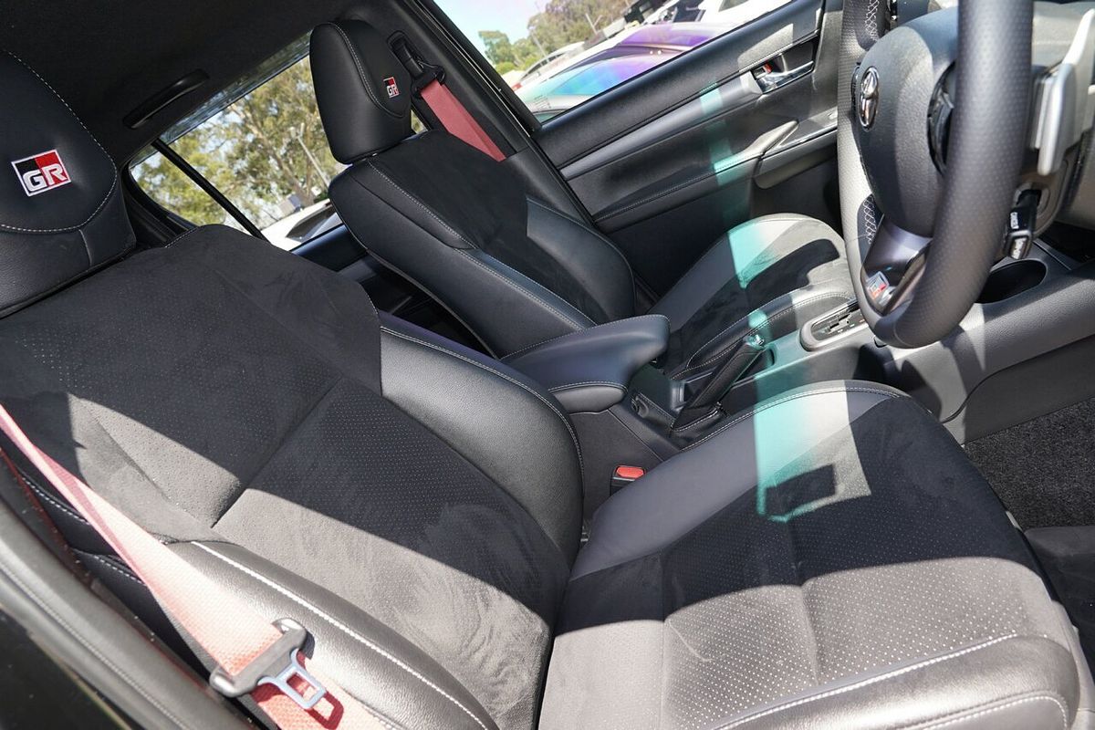 2024 Toyota Hilux GR Sport GUN126R 4X4