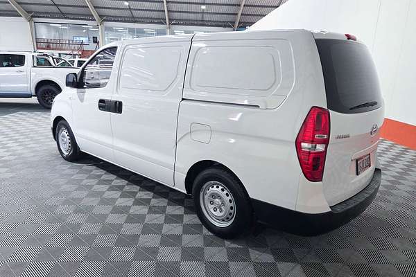 2016 Hyundai iLoad TQ3-V Series II