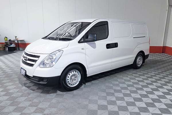 2016 Hyundai iLoad TQ3-V Series II