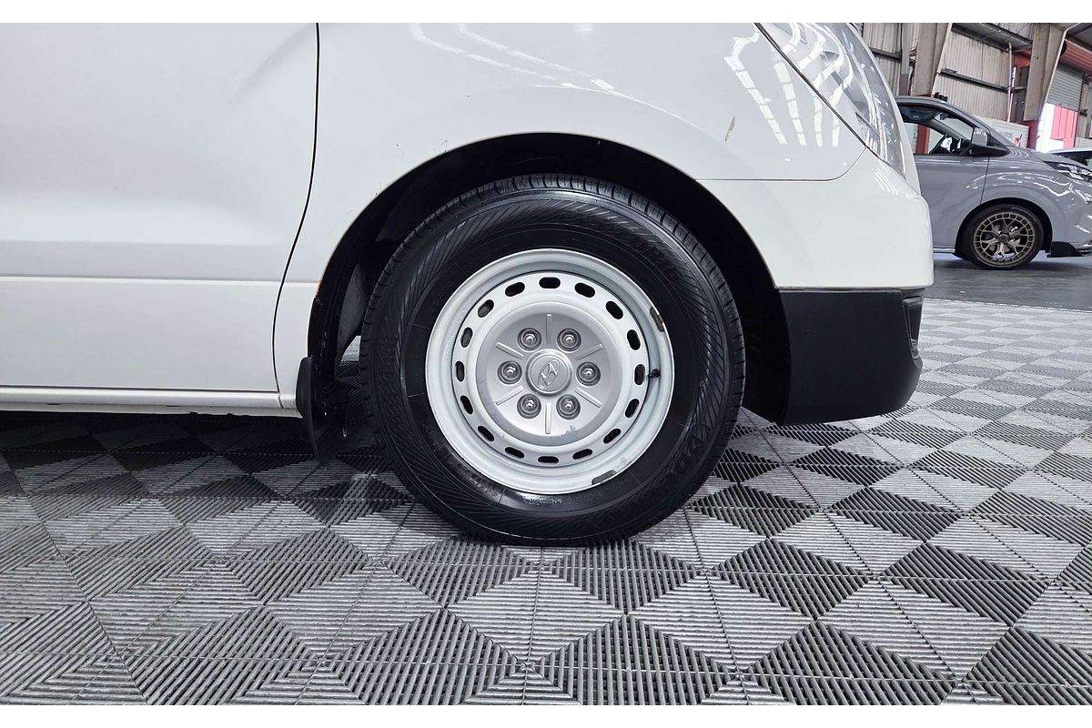 2016 Hyundai iLoad TQ3-V Series II