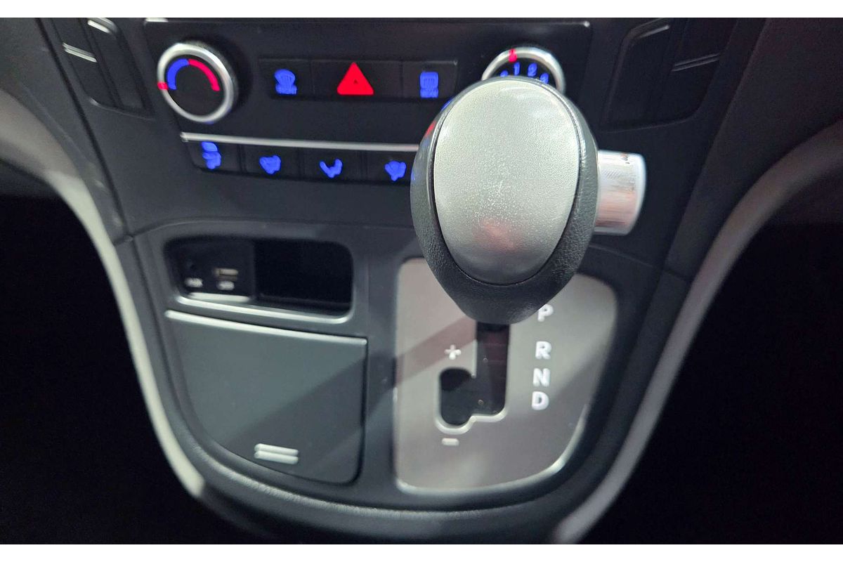 2016 Hyundai iLoad TQ3-V Series II