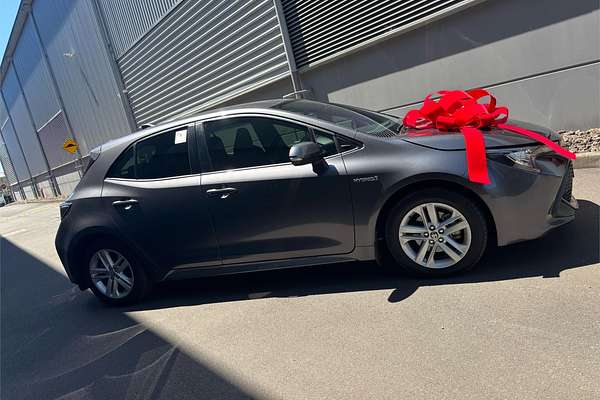 2022 Toyota Corolla Ascent Sport Hybrid ZWE211R