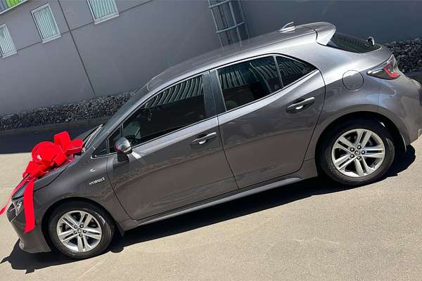 2022 Toyota Corolla Ascent Sport Hybrid ZWE211R