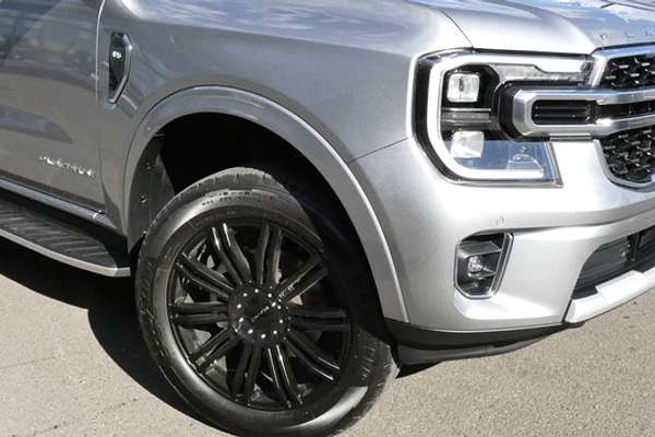 2025 Ford Everest Platinum 3.0L
