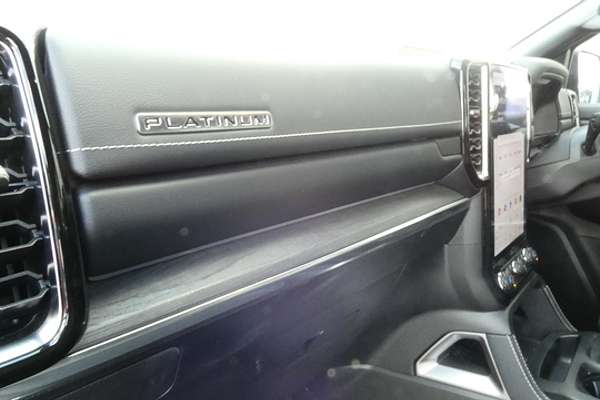 2025 Ford Everest Platinum 3.0L