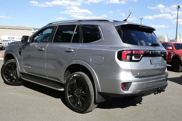 2025 Ford Everest Platinum 3.0L