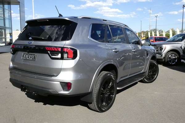 2025 Ford Everest Platinum 3.0L