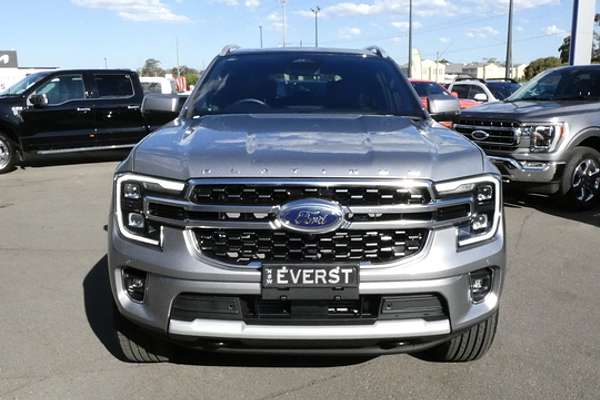 2025 Ford Everest Platinum 3.0L
