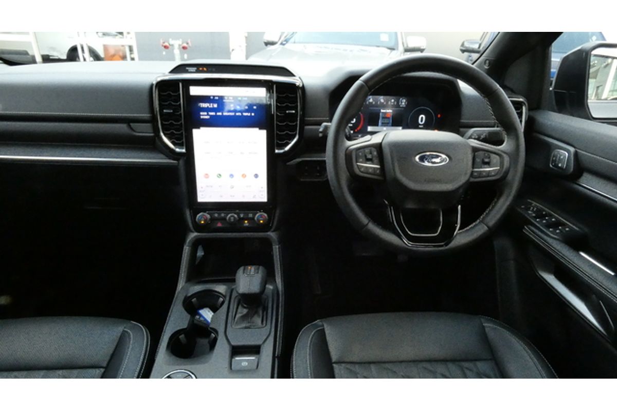 2025 Ford Everest Platinum 3.0L