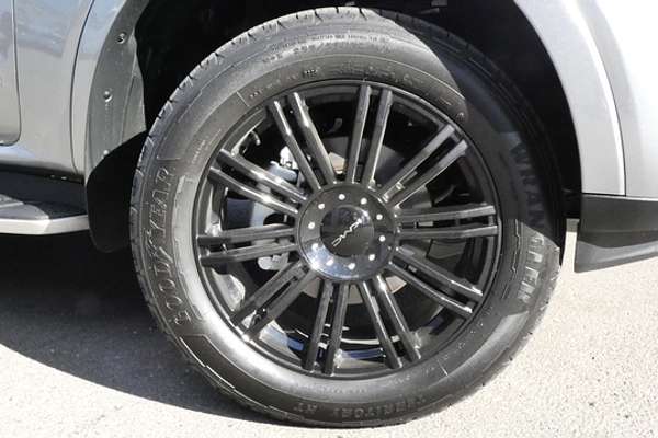 2025 Ford Everest Platinum 3.0L