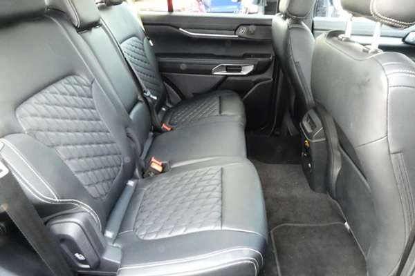 2025 Ford Everest Platinum 3.0L