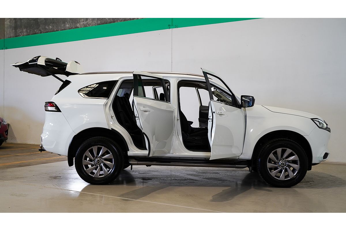 2021 Isuzu MU-X LS-U