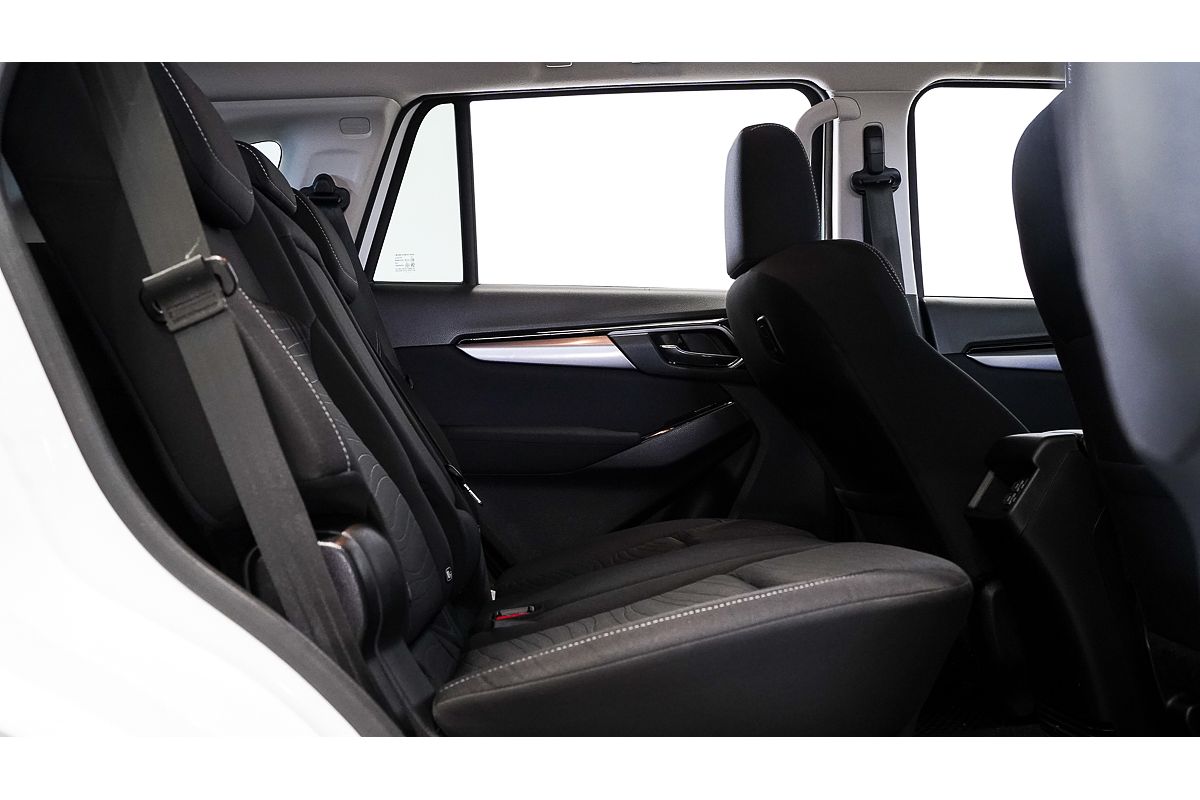 2021 Isuzu MU-X LS-U