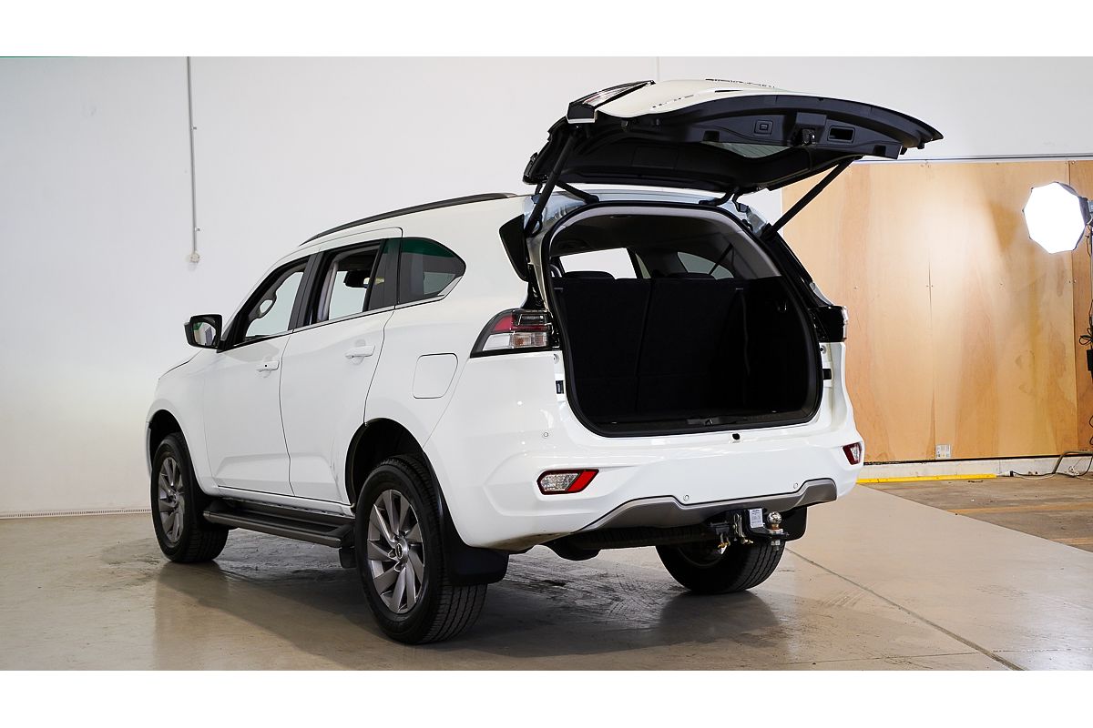 2021 Isuzu MU-X LS-U