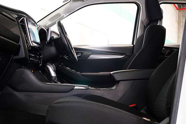2021 Isuzu MU-X LS-U
