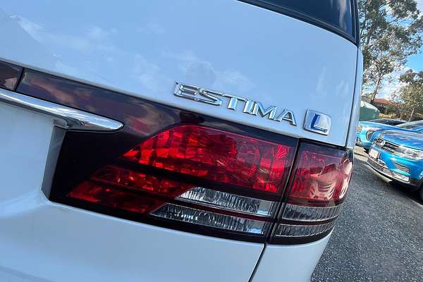 2004 Toyota Estima Aeras ACR30