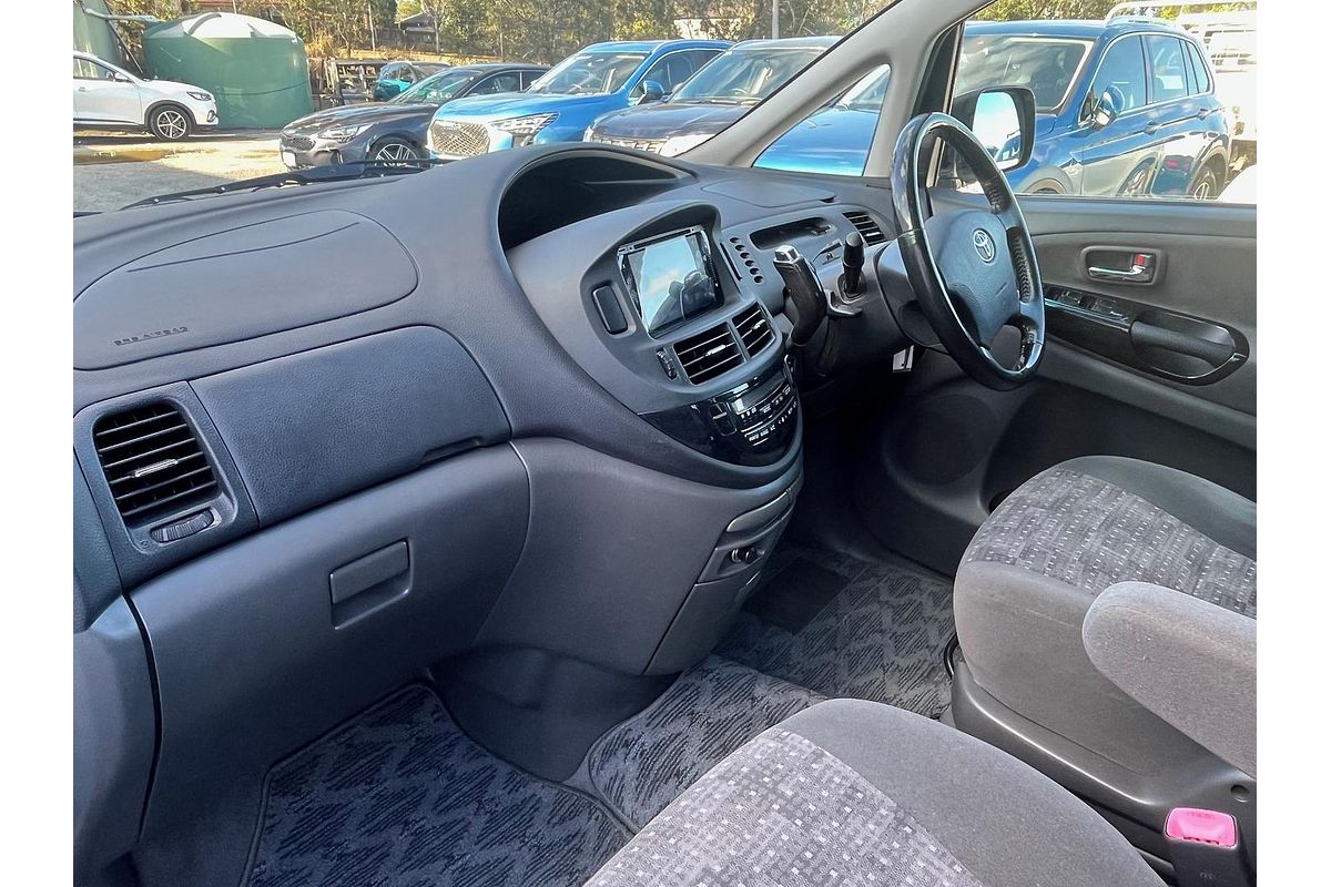 2004 Toyota Estima Aeras ACR30