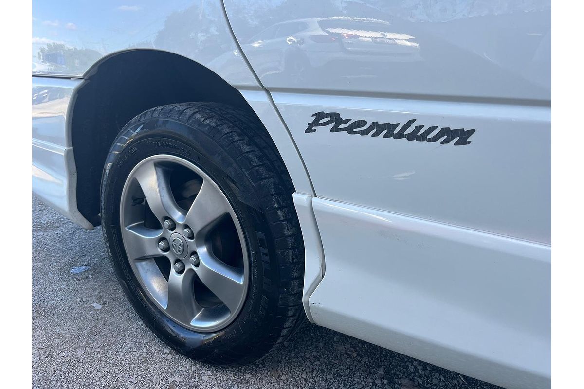 2004 Toyota Estima Aeras ACR30