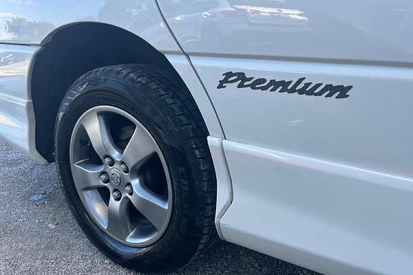 2004 Toyota Estima Aeras ACR30