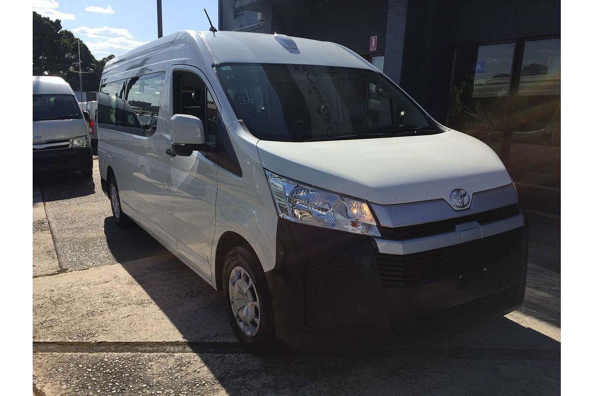 2022 Toyota Hiace Commuter GDH322R