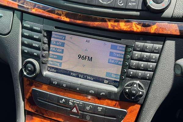 2005 Mercedes-Benz E-Class E350 Elegance W211