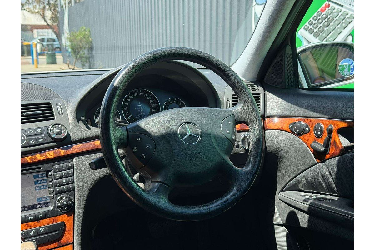 2005 Mercedes-Benz E-Class E350 Elegance W211