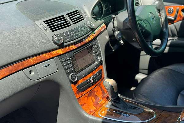 2005 Mercedes-Benz E-Class E350 Elegance W211