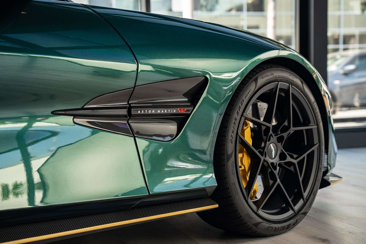 2025 Aston Martin Vanquish