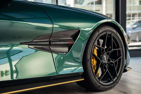2025 Aston Martin Vanquish