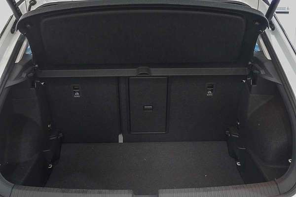 2025 Volkswagen T-Roc 110TSI Style D11