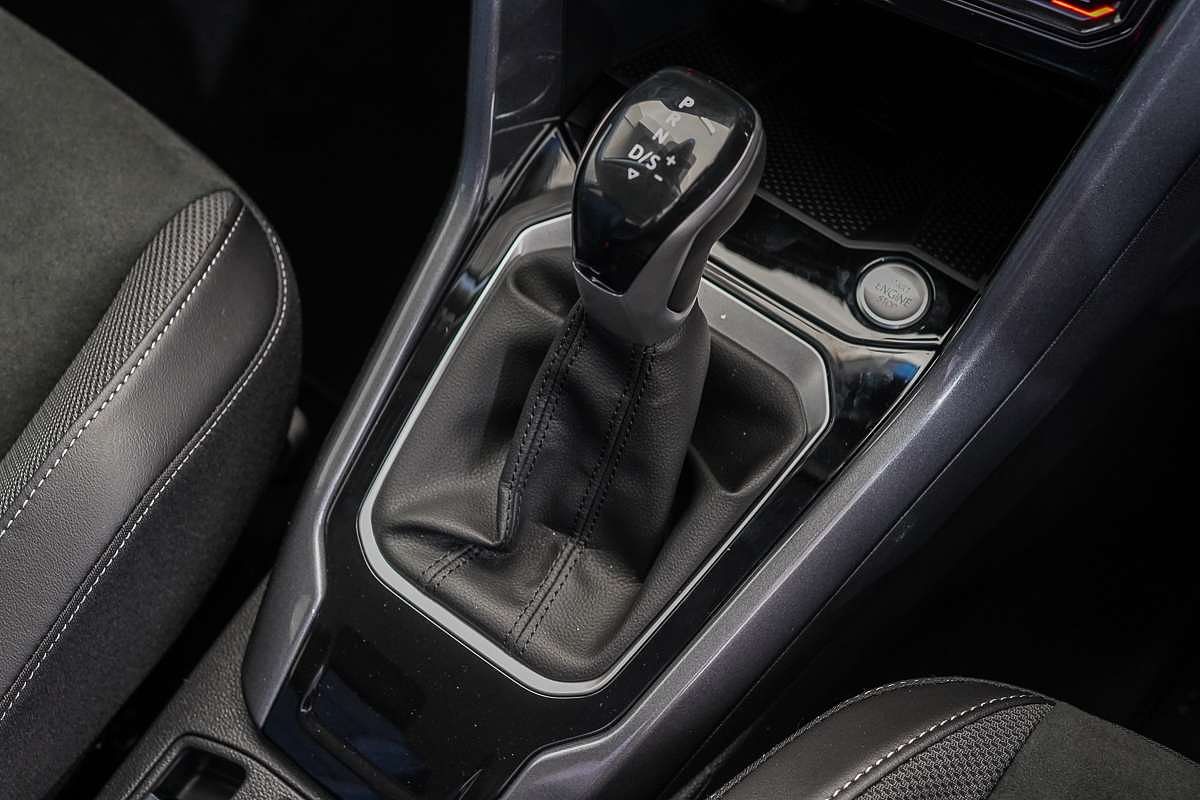 2025 Volkswagen T-Roc 110TSI Style D11