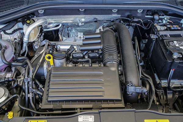 2025 Volkswagen T-Roc 110TSI Style D11