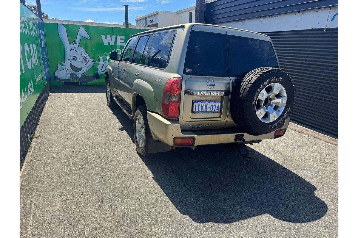 2005 Nissan Patrol ST-L GU IV