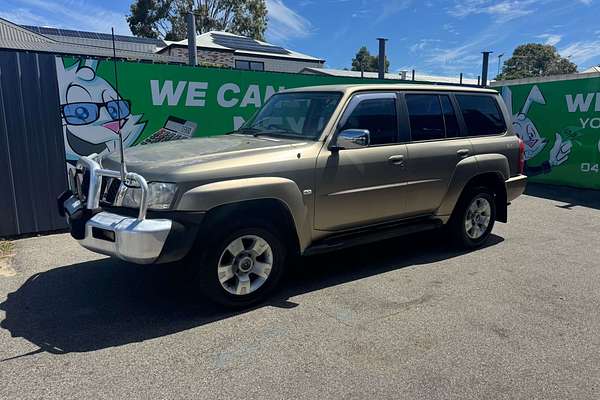 2005 Nissan Patrol ST-L GU IV