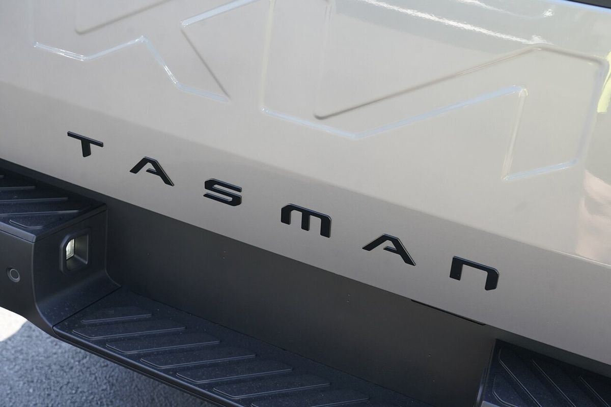 2025 Kia Tasman X-Line TK 4X4